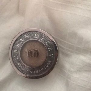 Urban Decay’s Eyeshadow in Sidecar
